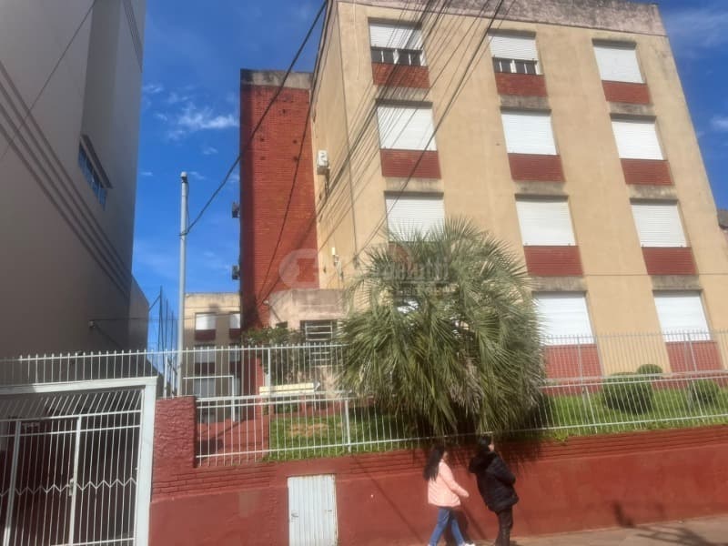 Foto 2 de 4: Apartamento em leilão em Cruz Alta - RS — LOTE 002-2 Um apartamento residencial em alvenaria, designado pelo nº 303, com área real privativa d
