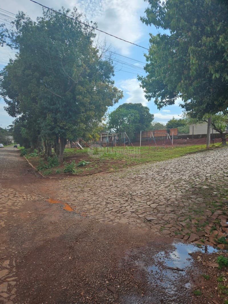 Foto 1 de 20: Terreno em leilão em Cruz Alta - RS — LOTE 029 Terreno de esquina, com 624m² na Rua Murilo Sampaio com a Rua Lothar Benjamin Wolf, Cruz Al