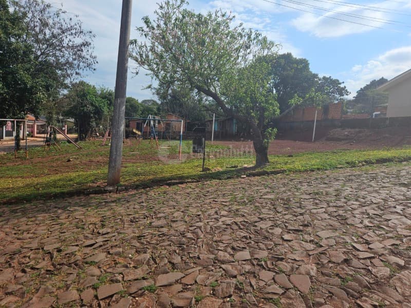 Foto 15 de 20: Terreno em leilão em Cruz Alta - RS — LOTE 029 Terreno de esquina, com 624m² na Rua Murilo Sampaio com a Rua Lothar Benjamin Wolf, Cruz Al
