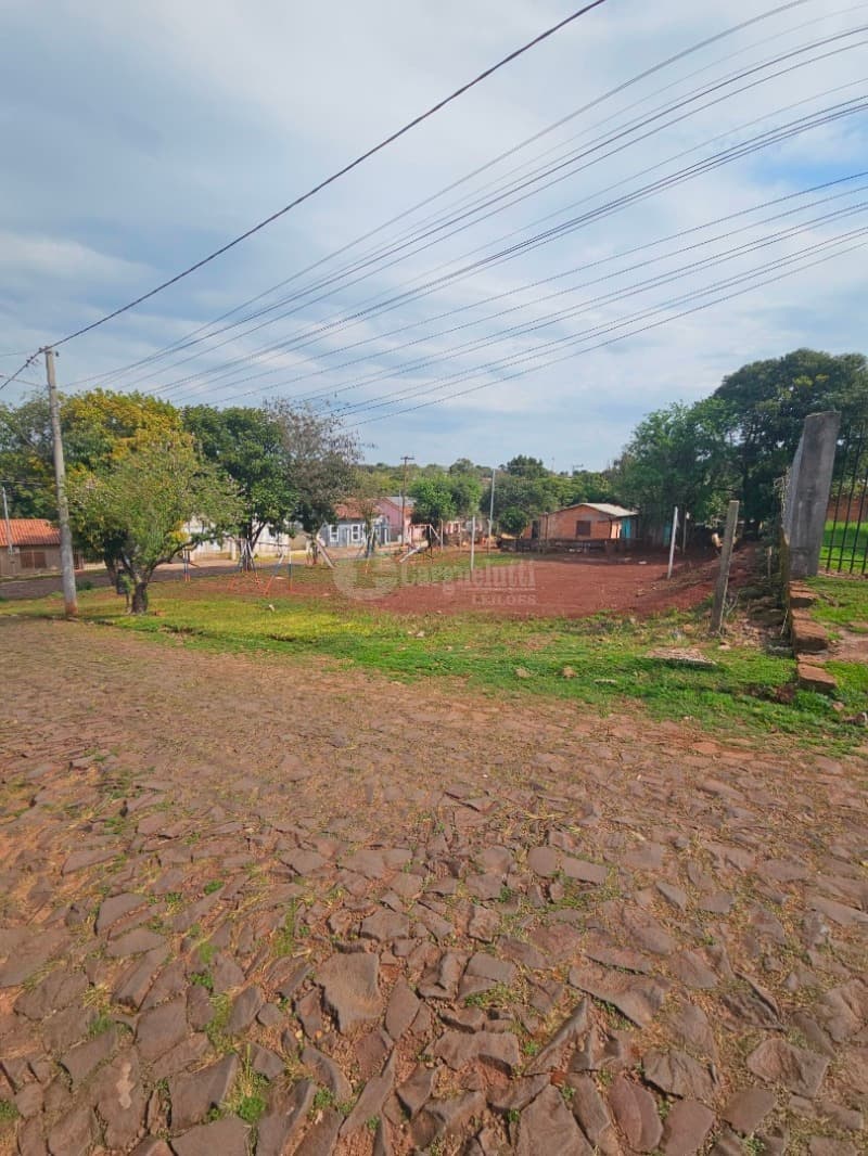 Foto 17 de 20: Terreno em leilão em Cruz Alta - RS — LOTE 029 Terreno de esquina, com 624m² na Rua Murilo Sampaio com a Rua Lothar Benjamin Wolf, Cruz Al