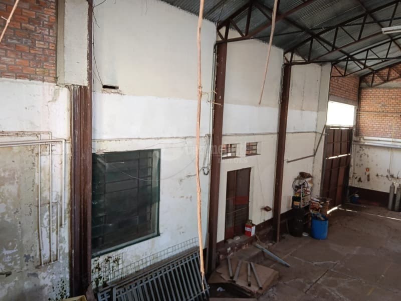 Foto 29 de 34: Comercial em leilão em Cruz Alta - RS — LOTE 001 Três prédios de alvenaria, situados à rua Padre Pacheco, nº 443, 447 e 467 - CRUZ ALTA/RS