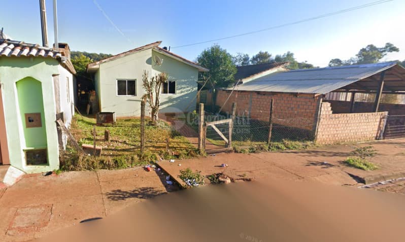 Foto 2 de 3: Terreno em leilão em Cerro Largo - RS, bairro Esplanada — LOTE 001 Casa na Rua Pedro Arlindo Schneider, 272, Esplanada, Cerro Largo