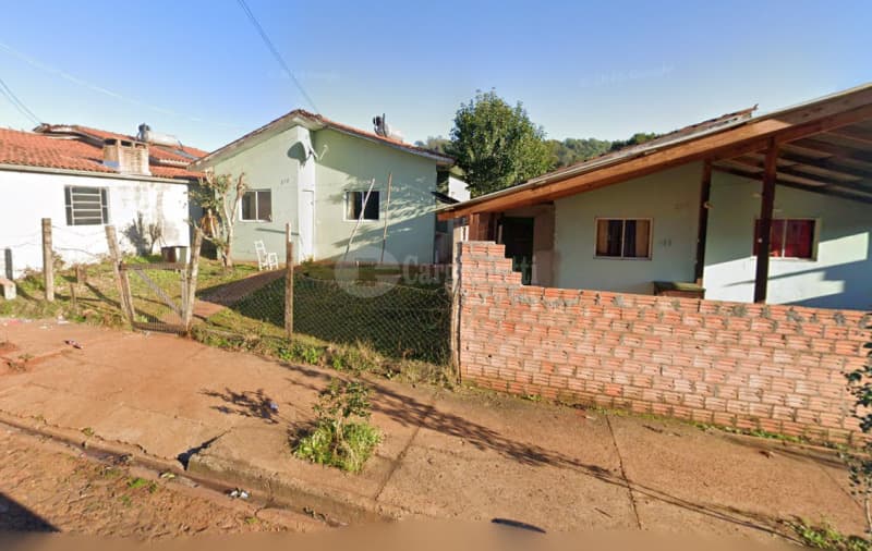 Foto 3 de 3: Terreno em leilão em Cerro Largo - RS, bairro Esplanada — LOTE 001 Casa na Rua Pedro Arlindo Schneider, 272, Esplanada, Cerro Largo