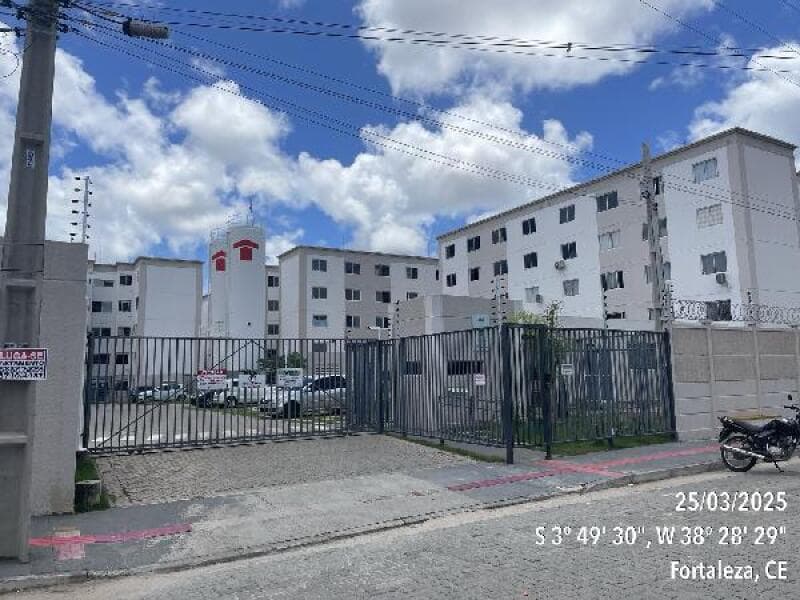 Apartamento em leilão em Fortaleza - CE — LOTE 021 Apartamento