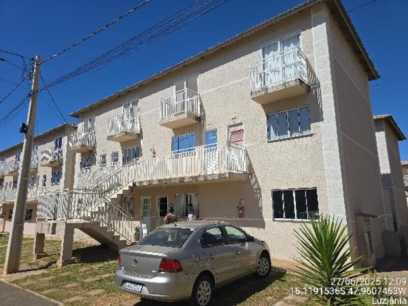 Apartamento em leilão em Luziânia - GO — LOTE 067 Apartamento