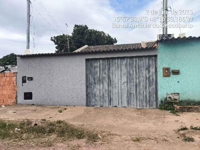 Casa em leilão em Santo Antônio Do Descoberto - GO — LOTE 068 Casa