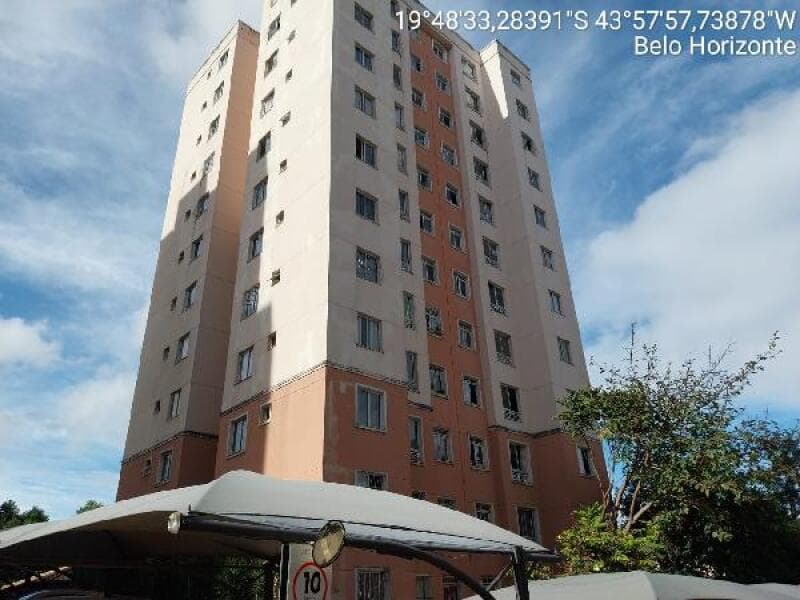 Apartamento em leilão em Belo Horizonte - MG — LOTE 102 Apartamento