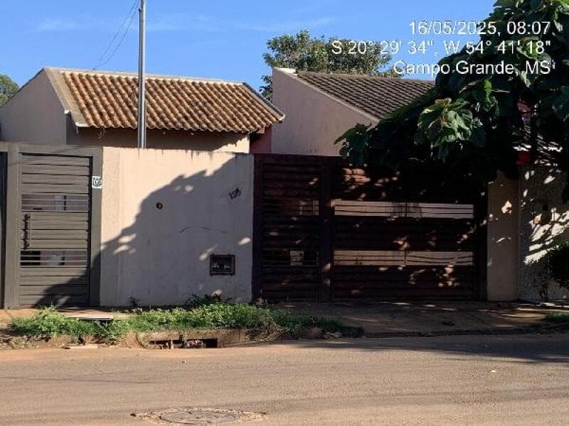 Casa em leilão em Campo Grande - MS — LOTE 155 Casa