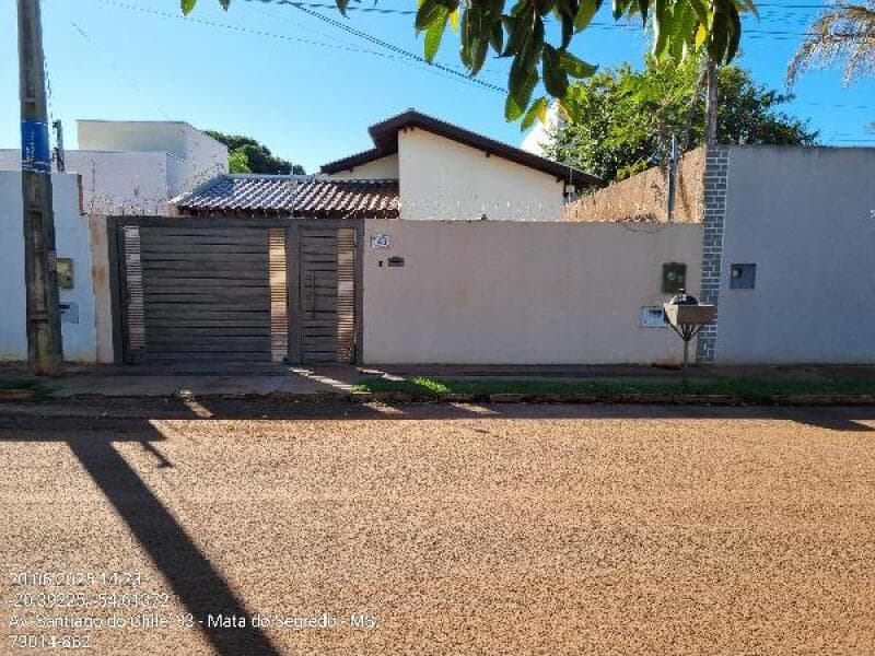 Casa em leilão em Campo Grande - MS — LOTE 135 Casa