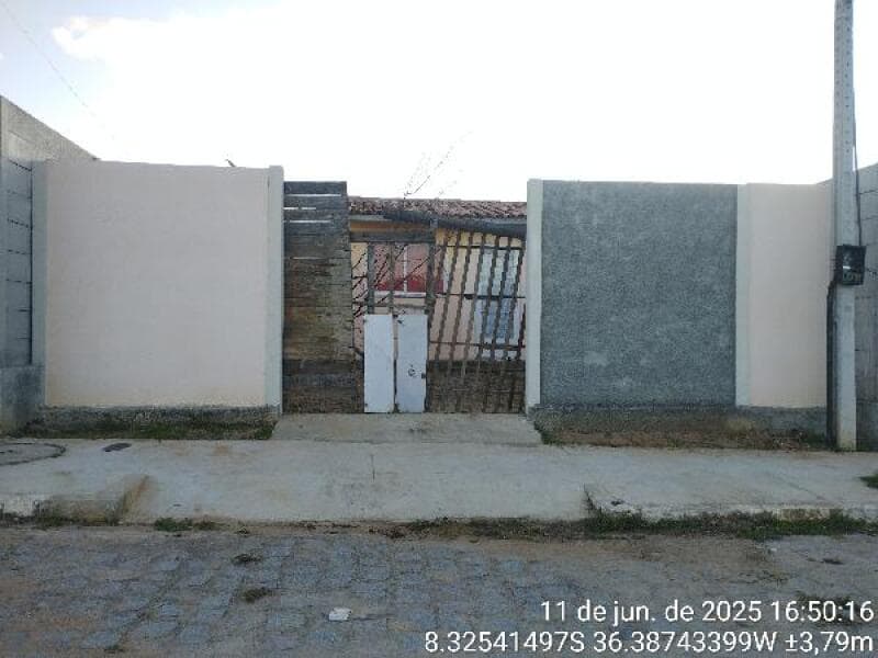 Casa em leilão em Belo Jardim - PE — LOTE 181 Casa