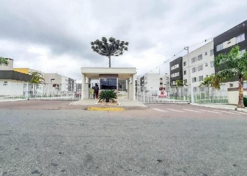 Apartamento em leilão em Campo Largo - PR — LOTE 192 Apartamento