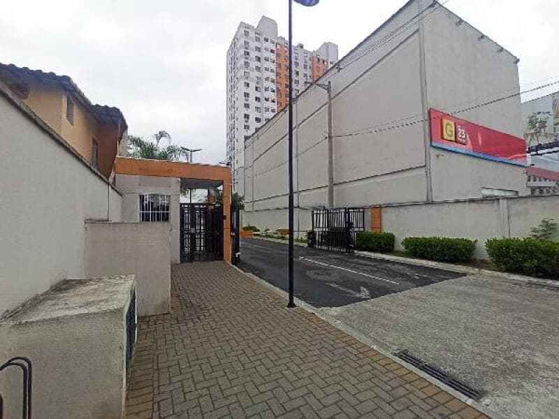 Apartamento em leilão em Belford Roxo - RJ — LOTE 214 Apartamento