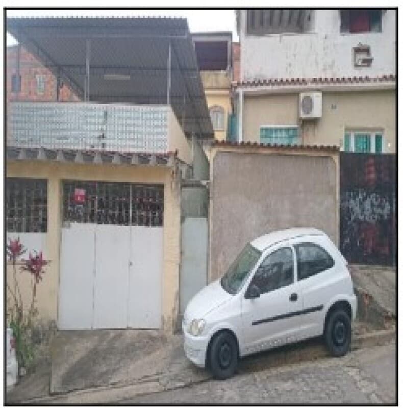 Casa em leilão em Rio De Janeiro - RJ — LOTE 295 Casa