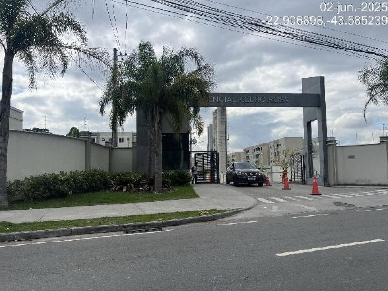 Apartamento em leilão em Rio De Janeiro - RJ — LOTE 325 Apartamento