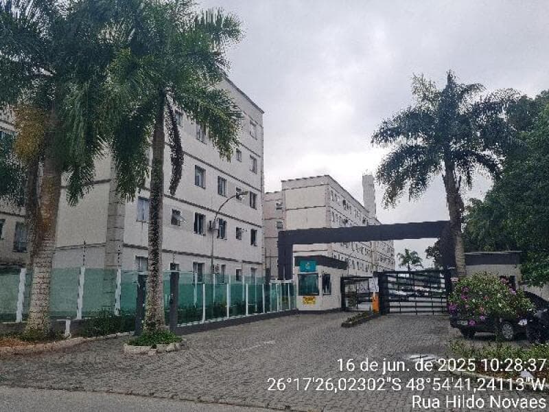 Apartamento em leilão em Joinville - SC — LOTE 419 Apartamento