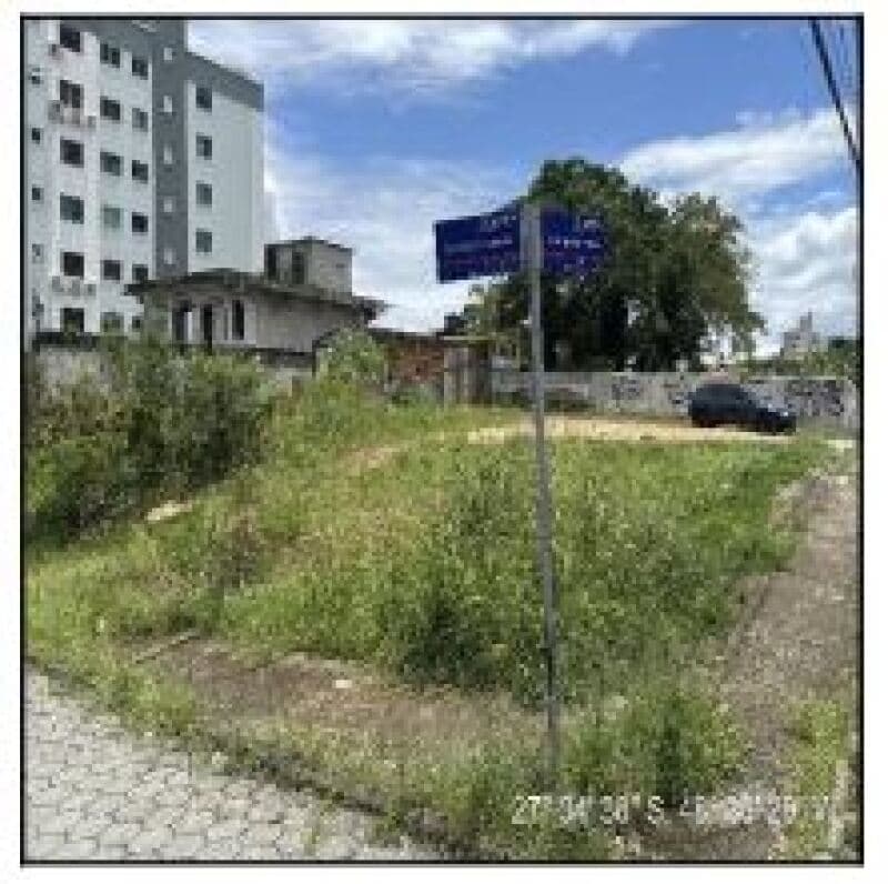 Terreno em leilão em São José - SC — LOTE 421 Terreno