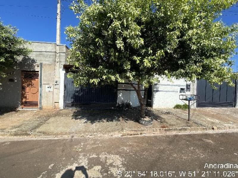 Casa em leilão em Andradina - SP — LOTE 381 Casa