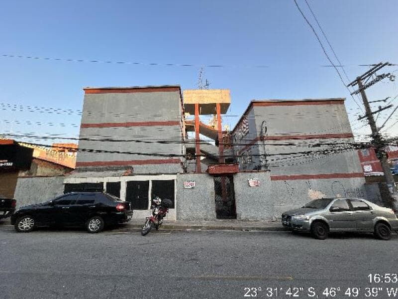 Apartamento em leilão em Carapicuíba - SP — LOTE 455 Apartamento