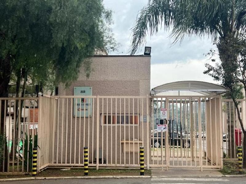 Apartamento em leilão em Itaquaquecetuba - SP — LOTE 419 Apartamento