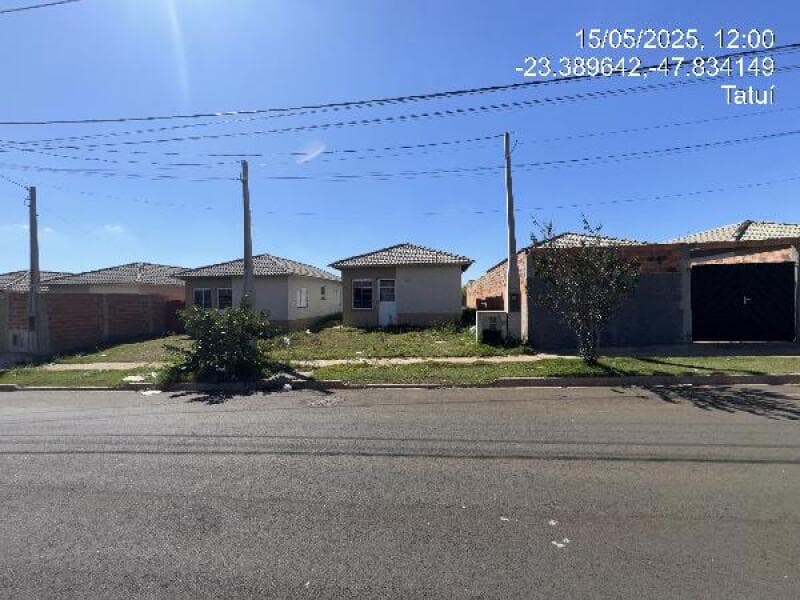 Casa em leilão em Tatuí - SP — LOTE 585 Casa
