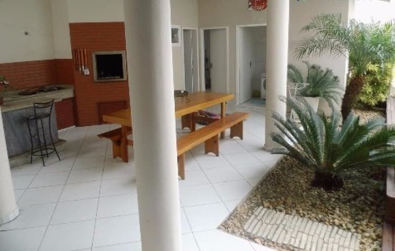 Foto 10 de 22: Casa em leilão em Camboriú - SC — LOTE 001 Casa