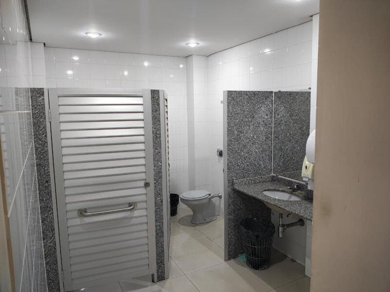 Foto 10 de 10: Comercial em leilão em Londrina - PR, bairro Centro — LOTE 004 Edifício Comercial