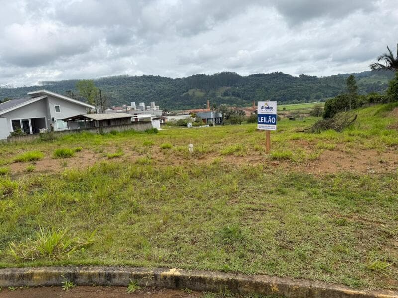 Foto 3 de 10: Terreno em leilão em Agronômica - SC — LOTE 004 imóvel