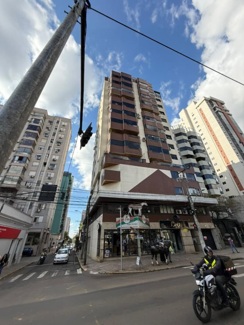 Foto 4 de 16: Comercial em leilão em Passo Fundo - RS — LOTE 006 Imóvel