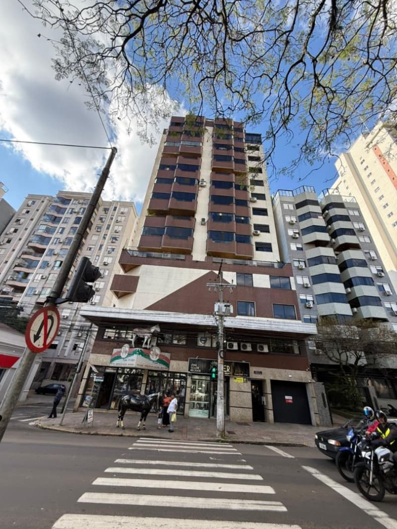 Foto 5 de 16: Comercial em leilão em Passo Fundo - RS — LOTE 006 Imóvel