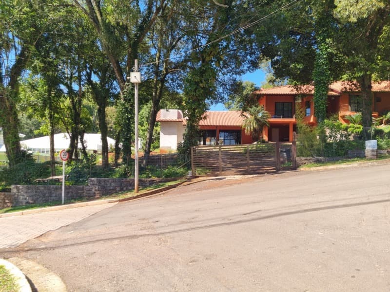 Foto 2 de 8: Casa em leilão em Erechim - RS — LOTE 004 Imóvel