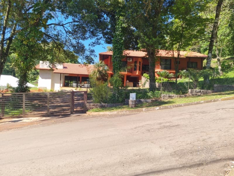 Foto 3 de 8: Casa em leilão em Erechim - RS — LOTE 004 Imóvel