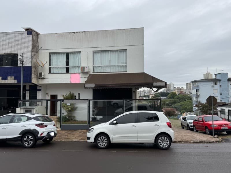 Foto 2 de 19: Comercial em leilão em Passo Fundo - RS — LOTE 001 Imovel