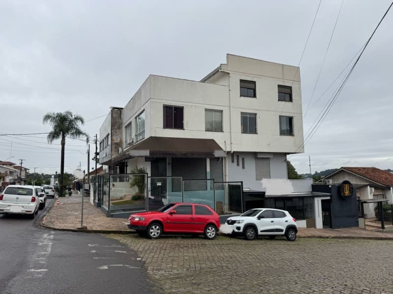 Foto 15 de 19: Comercial em leilão em Passo Fundo - RS — LOTE 001 Imovel