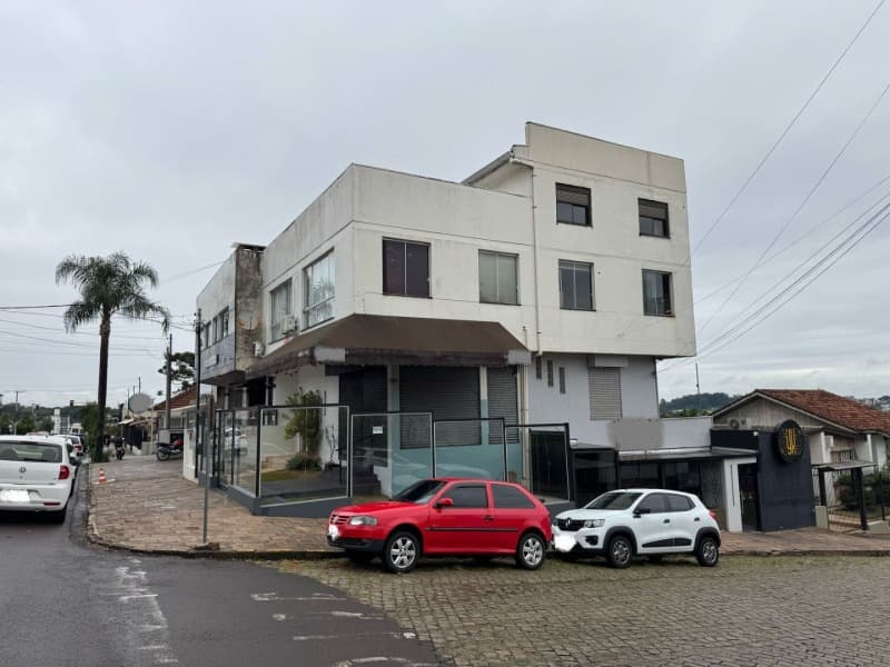 Foto 17 de 19: Comercial em leilão em Passo Fundo - RS — LOTE 001 Imovel