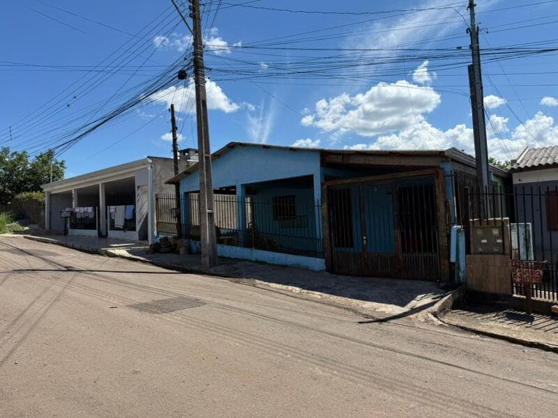 Foto 4 de 5: Casa em leilão em Passo Fundo - RS, bairro Vila Vera Cruz — LOTE 001 Imovel