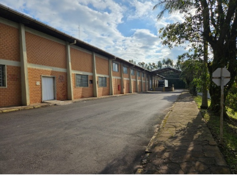 Foto 10 de 11: Comercial em leilão em Campo Bom - RS, bairro V — LOTE 001 imóvel