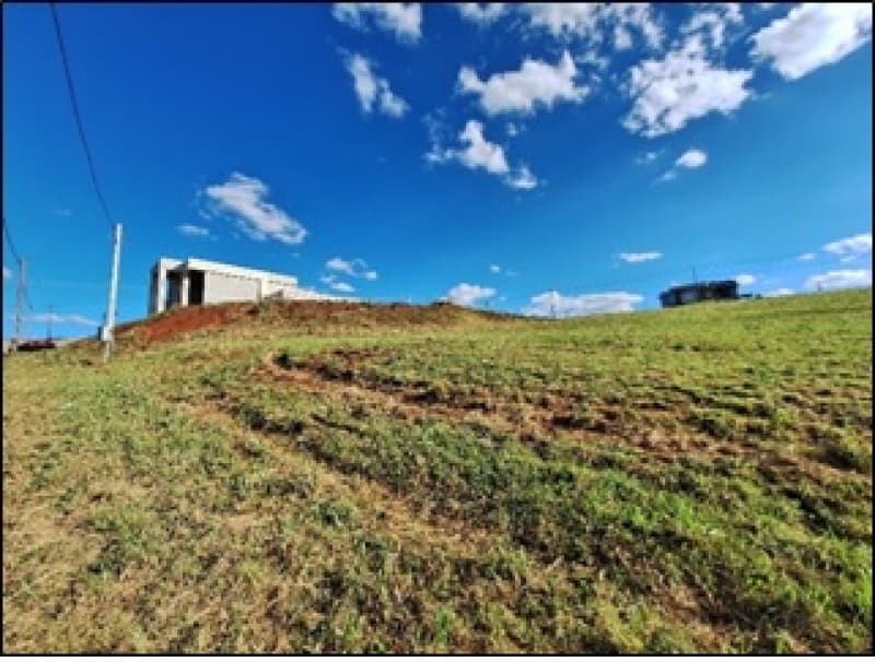 Foto 11 de 26: Terreno em leilão em Passo Fundo - RS — LOTE 001 Imóvel