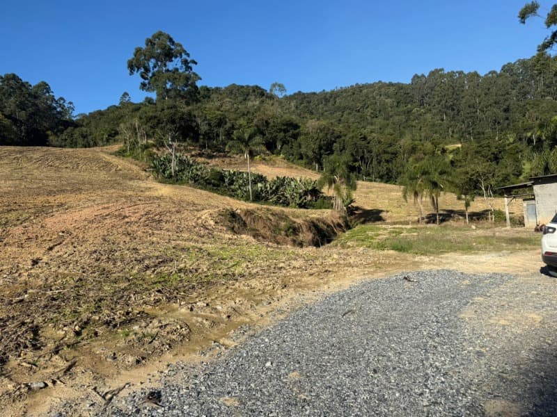 Foto 21 de 39: Terreno em leilão em Vidal Ramos - SC — LOTE 001 Imóvel
