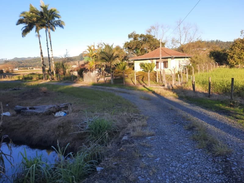 Foto 2 de 53: Terreno em leilão em Agronômica - SC — LOTE 001 Imóvel