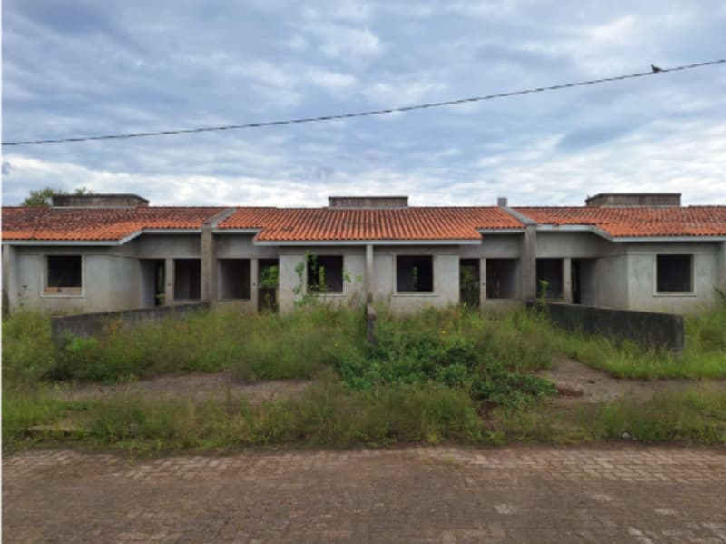 Casa em leilão em Esteio - RS, bairro Vila Três Marias — LOTE 021 Imovel