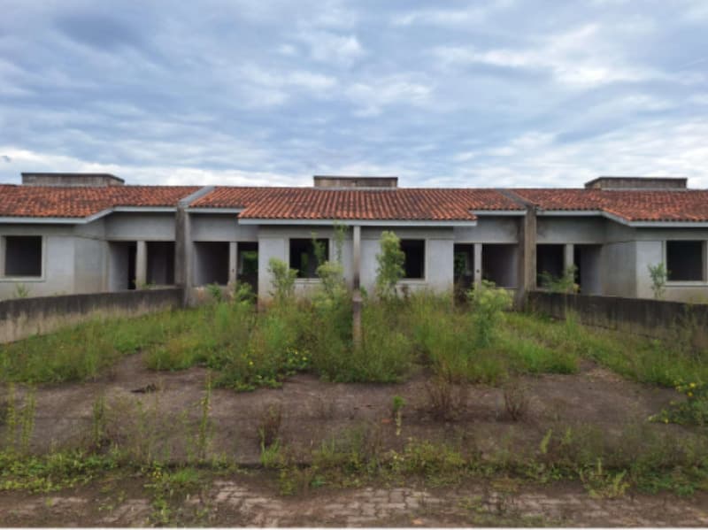 Casa em leilão em Esteio - RS, bairro Vila Três Marias — LOTE 032 Imovel