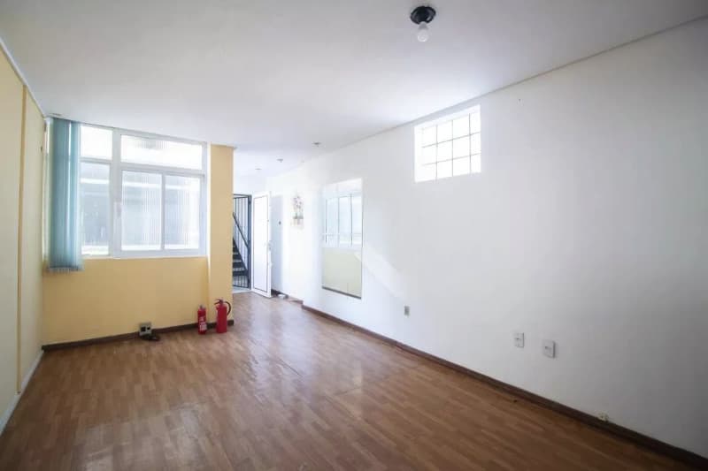 Foto 2 de 9: Apartamento em leilão em Porto Alegre - RS — LOTE 001 APARTAMENTO DE 02 DORMITÓRIOS (DESOCUPADO) NO BAIRRO CENTRO - EXTRAJUDICIAL