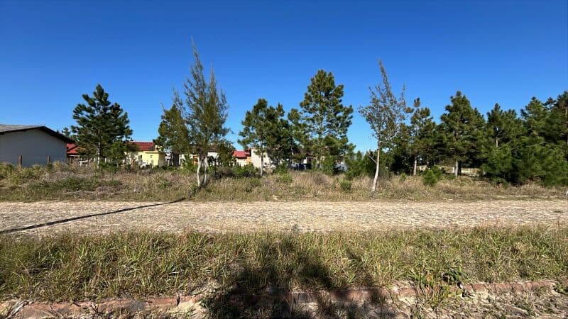 Foto 2 de 5: Terreno em leilão em Sombrio - SC — LOTE 001 TERRENO NA PRAIA VILLAGE DUNAS EM SOMBRIO SANTA CATARINA