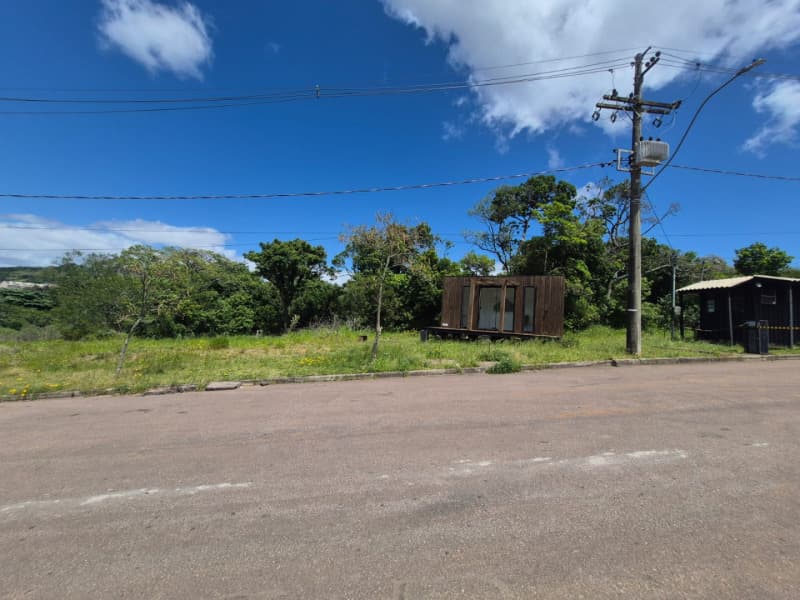Foto 2 de 8: Terreno em leilão em Porto Alegre - RS, bairro Campo Novo — LOTE 001 TERRENO NO BAIRRO CAMPO NOVO
