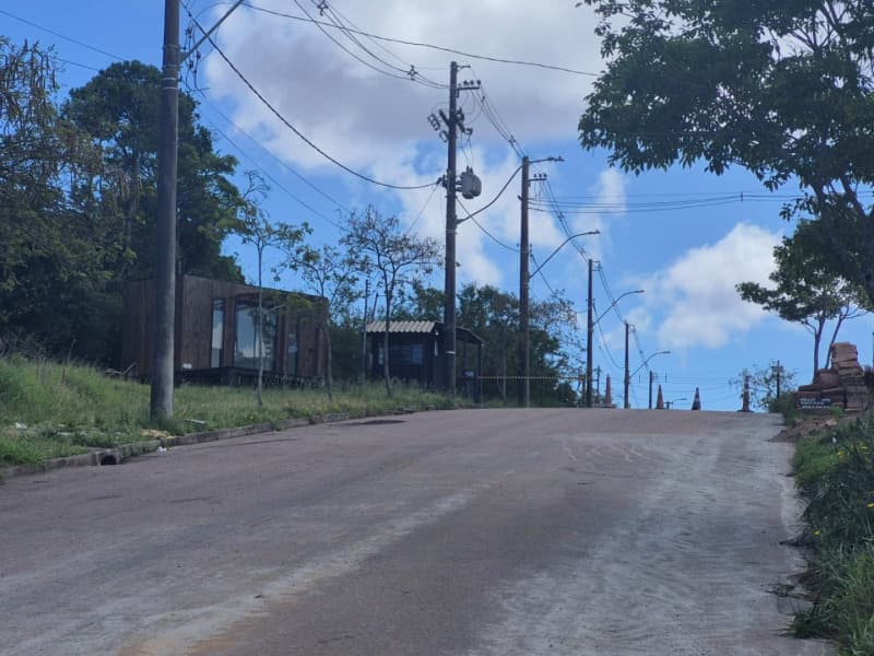 Foto 4 de 8: Terreno em leilão em Porto Alegre - RS, bairro Campo Novo — LOTE 001 TERRENO NO BAIRRO CAMPO NOVO