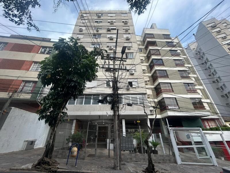 Foto 1 de 16: Apartamento em leilão em Porto Alegre - RS, bairro Centro — LOTE 001 APARTAMENTO NO BAIRRO CENTRO