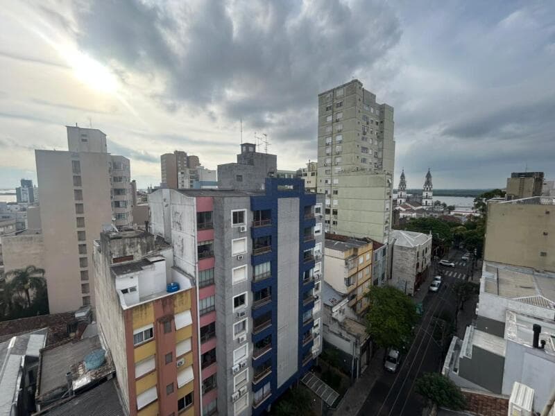 Foto 10 de 16: Apartamento em leilão em Porto Alegre - RS, bairro Centro — LOTE 001 APARTAMENTO NO BAIRRO CENTRO
