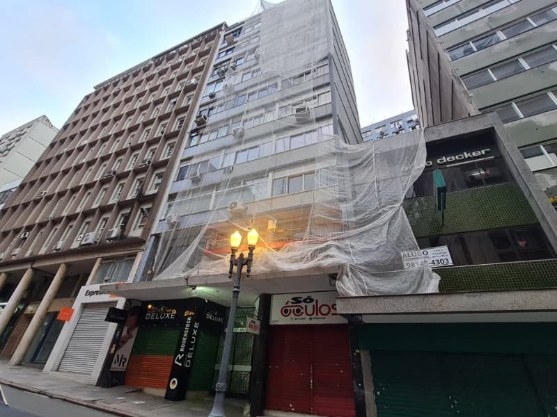 Foto 2 de 4: Comercial em leilão em Porto Alegre - RS, bairro Centro — LOTE 001 CONJUNTO (DESOCUPADO) NO BAIRRO CENTRO - EXTRAJUDICIAL