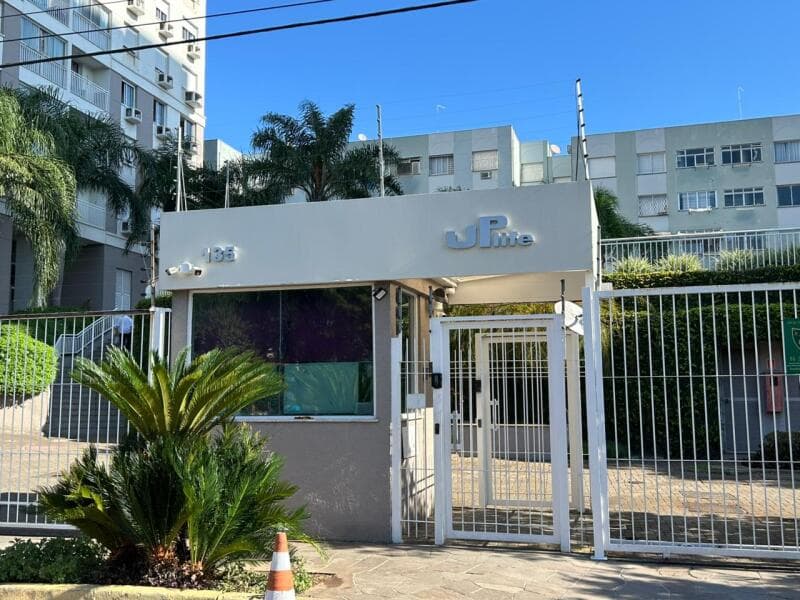 Foto 1 de 3: Vaga de Garagem em leilão em Porto Alegre - RS, bairro Cristo Redentor — LOTE 001 BOX NO BAIRRO CRISTO REDENTOR