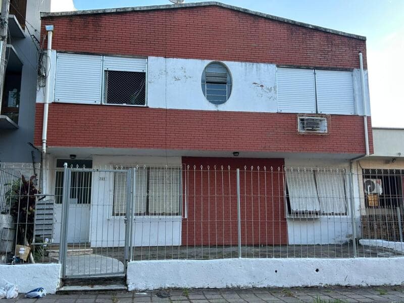 Foto 1 de 4: Apartamento em leilão em Porto Alegre - RS, bairro Jardim Botânico — LOTE 001 APARTAMENTO NO BAIRRO JARDIM BOTÂNICO